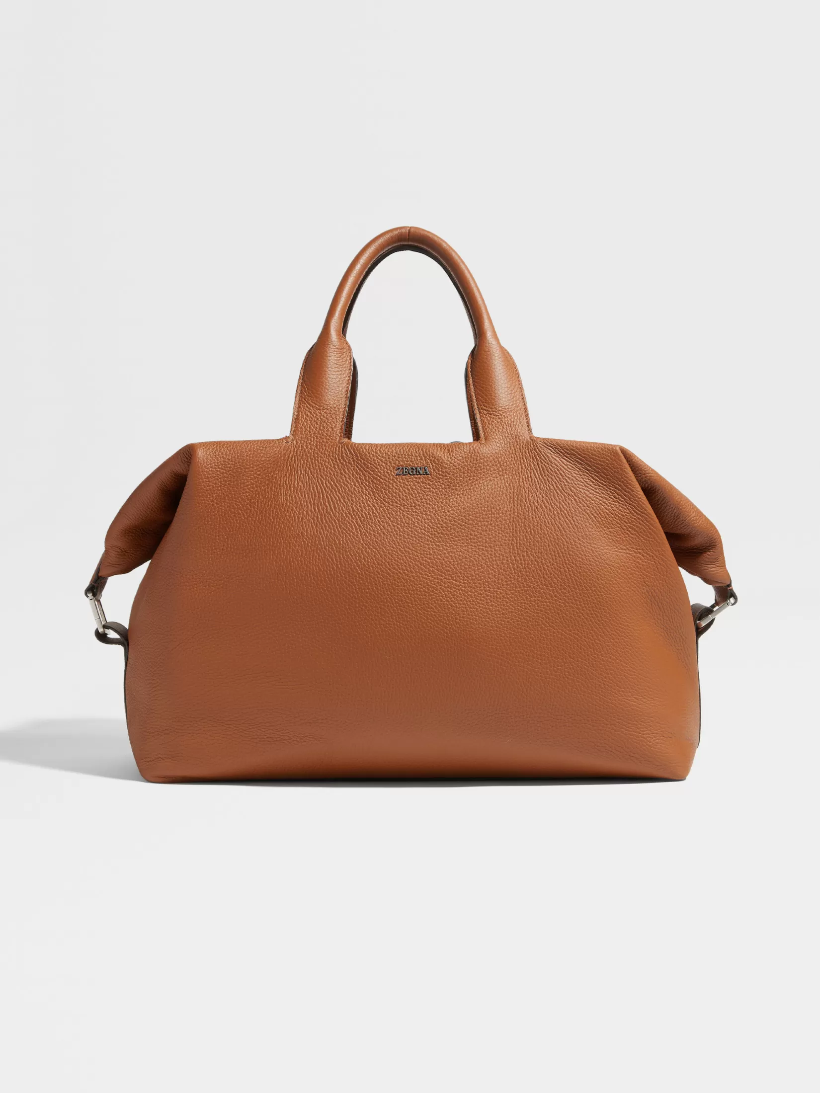 Outlet Borsa da Viaggio Raglan in Pelle di Cervo Essentials Resort | In Viaggio Con Stile