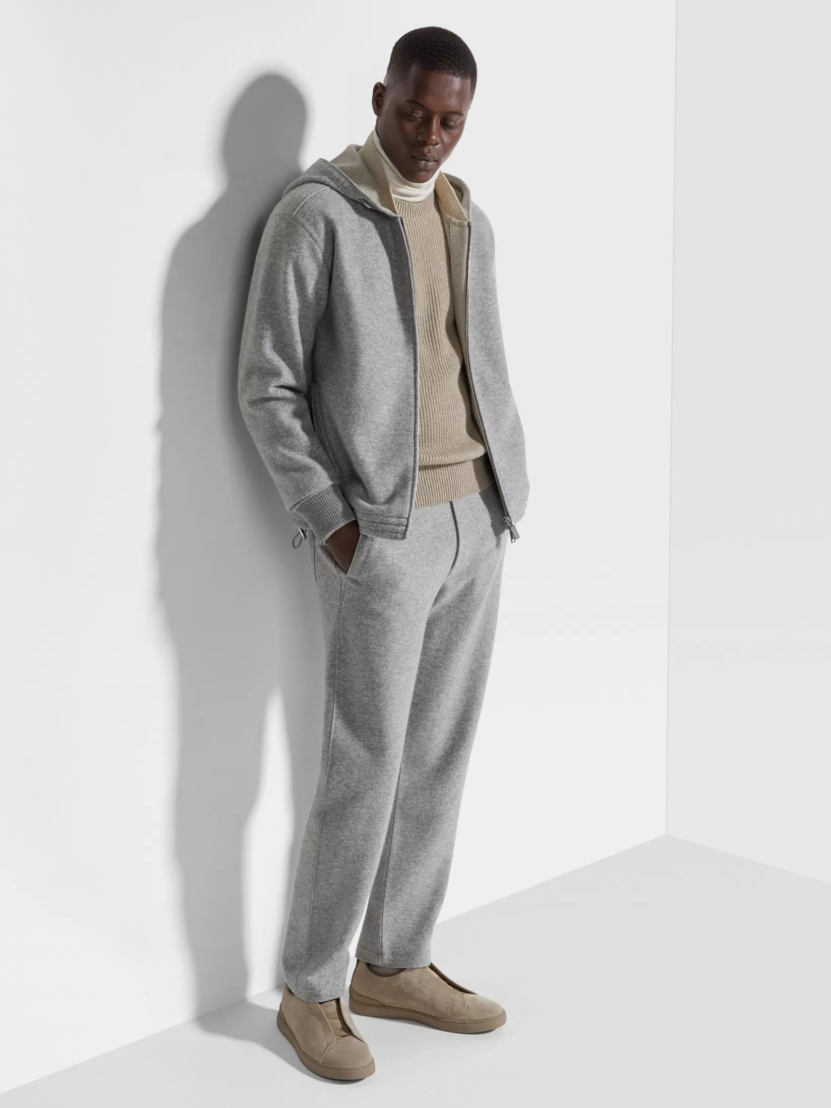 Outlet Felpa con Cappuccio e Zip Interna in Misto Cashmere Grigio Mélange In Viaggio Con Stile | Joggers E Felpe