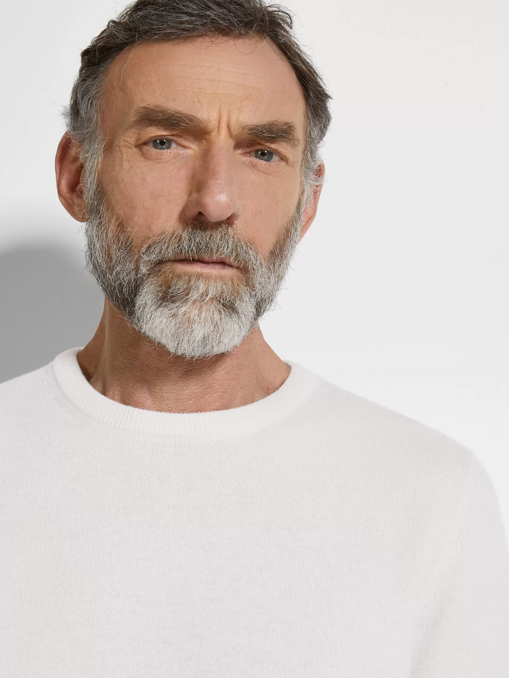 Sale Girocollo in Oasi Cashmere Bianco Mélange In Viaggio Con Stile | Maglieria