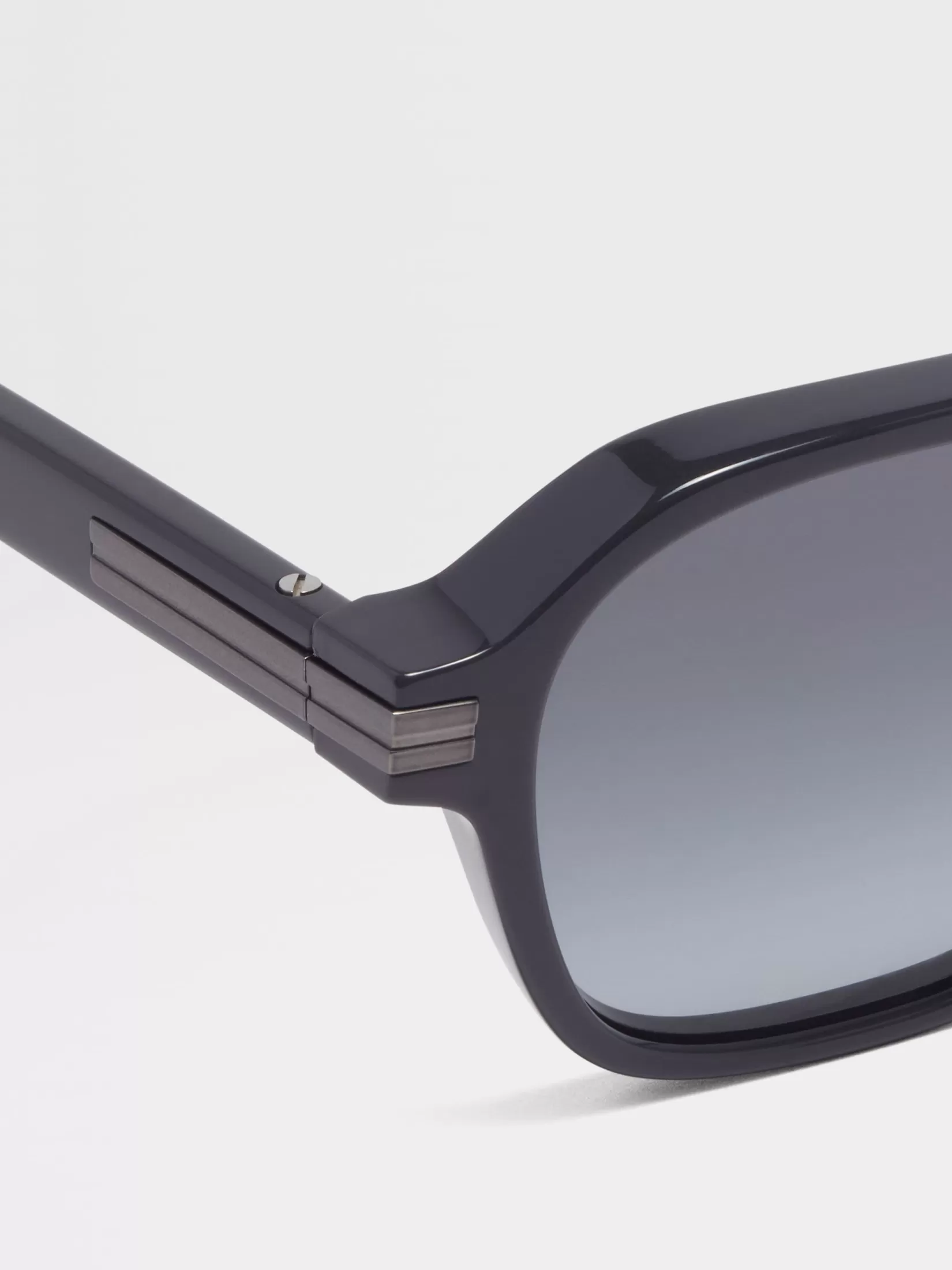 Fashion Occhiali da Sole Aurora II in Acetato Grigio Asfalto Essentials Resort | Occhiali Da Sole