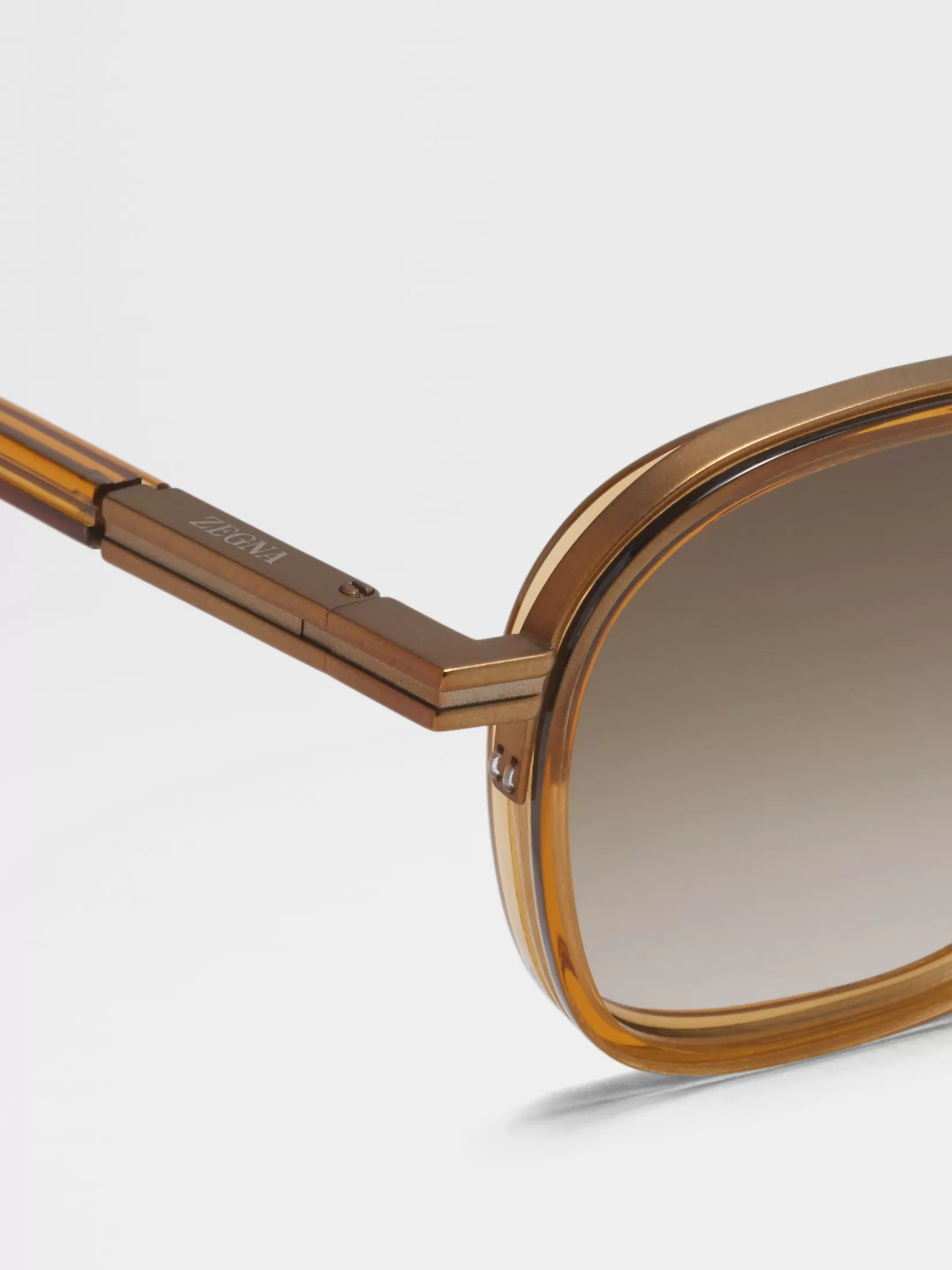 Flash Sale Occhiali da Sole Orizzonte I in Acetato e Metallo Ambra Trasparente Essentials Resort | Occhiali Da Sole
