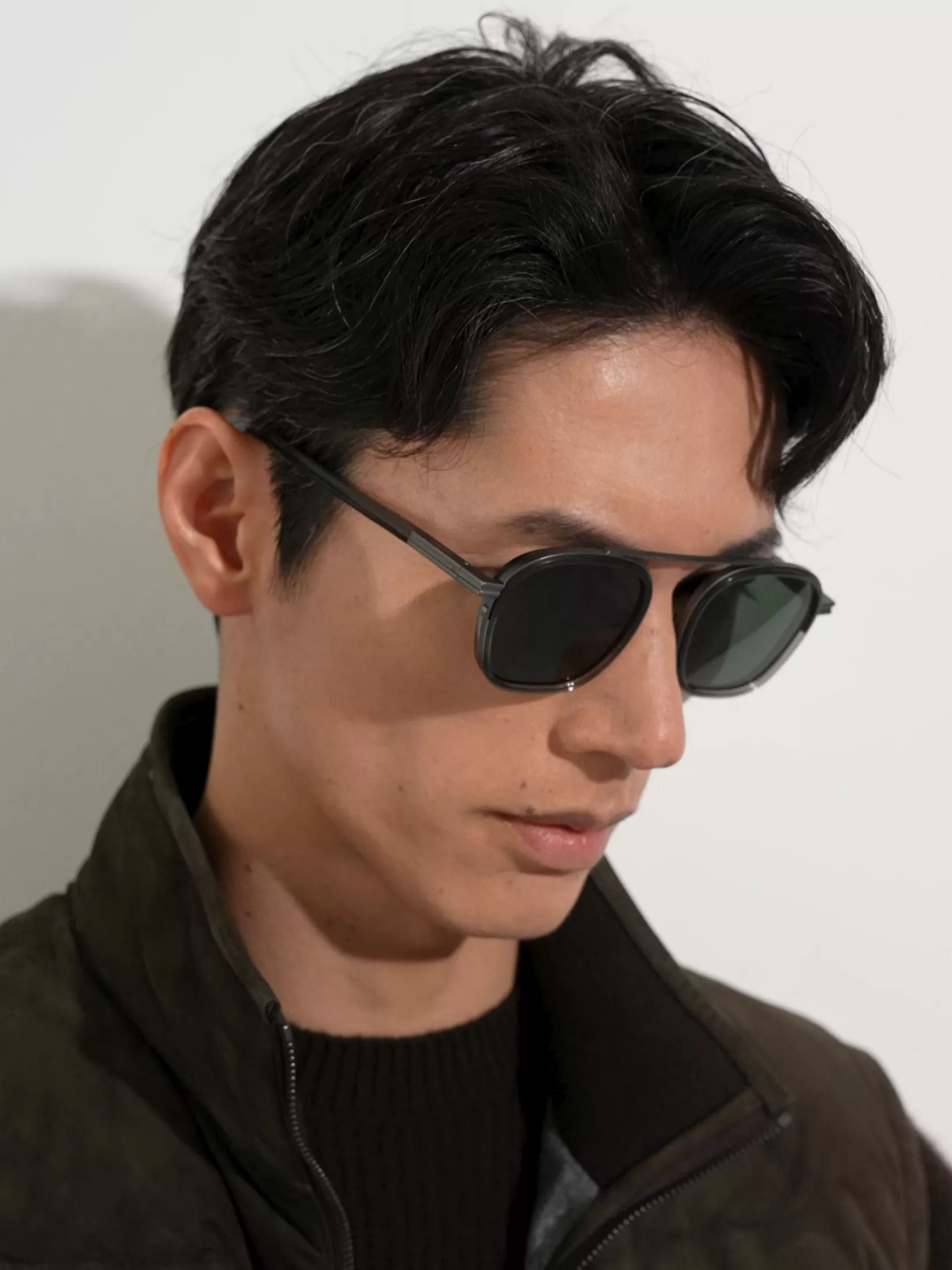 Fashion Occhiali da Sole Orizzonte I in Acetato e Metallo Grigio Scuro Trasparente Piccoli Doni | In Viaggio Con Stile