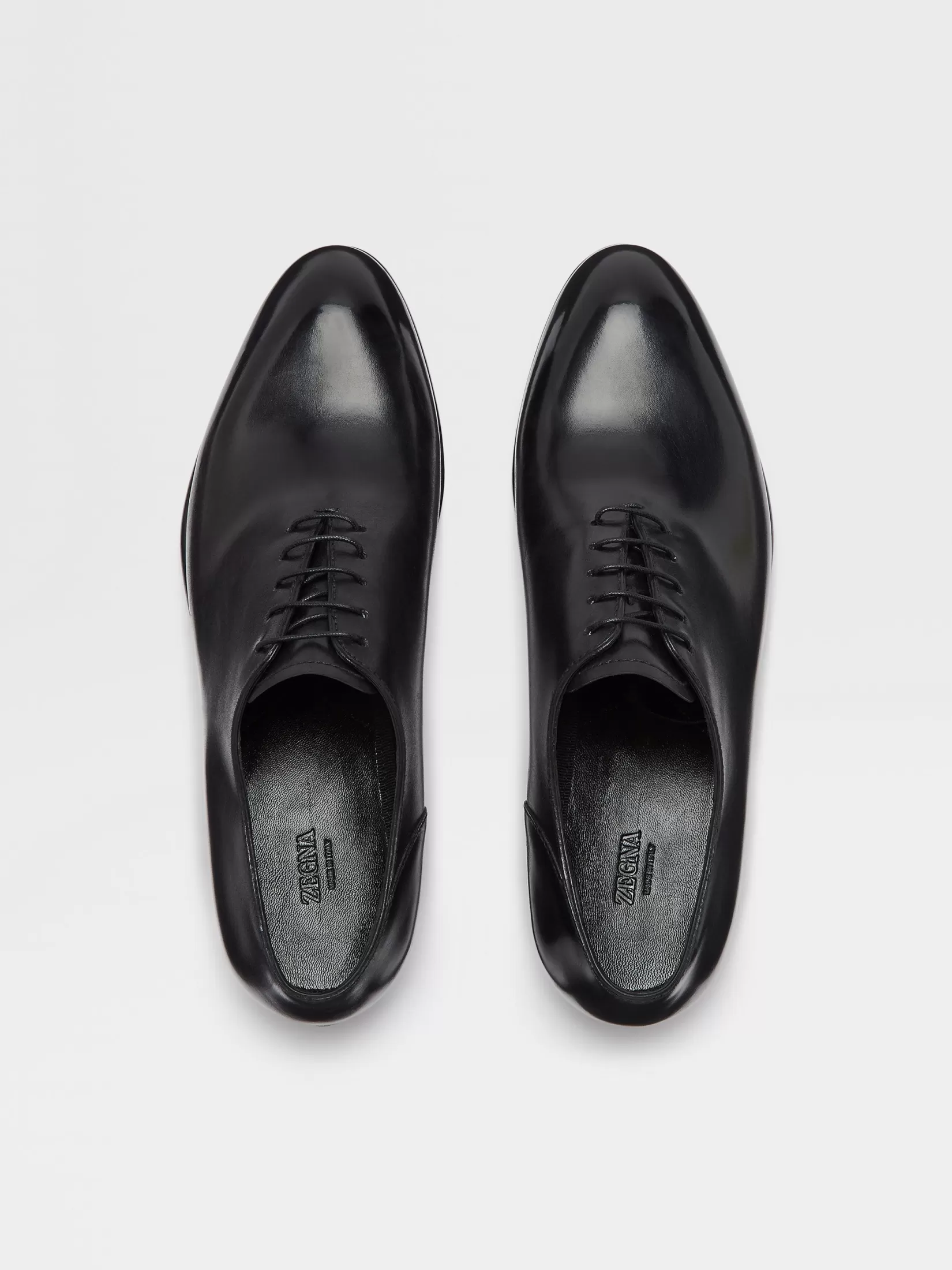 Discount Oxford Wholecut Vienna da Sera in Pelle Lucidata a Mano Nera Stringate