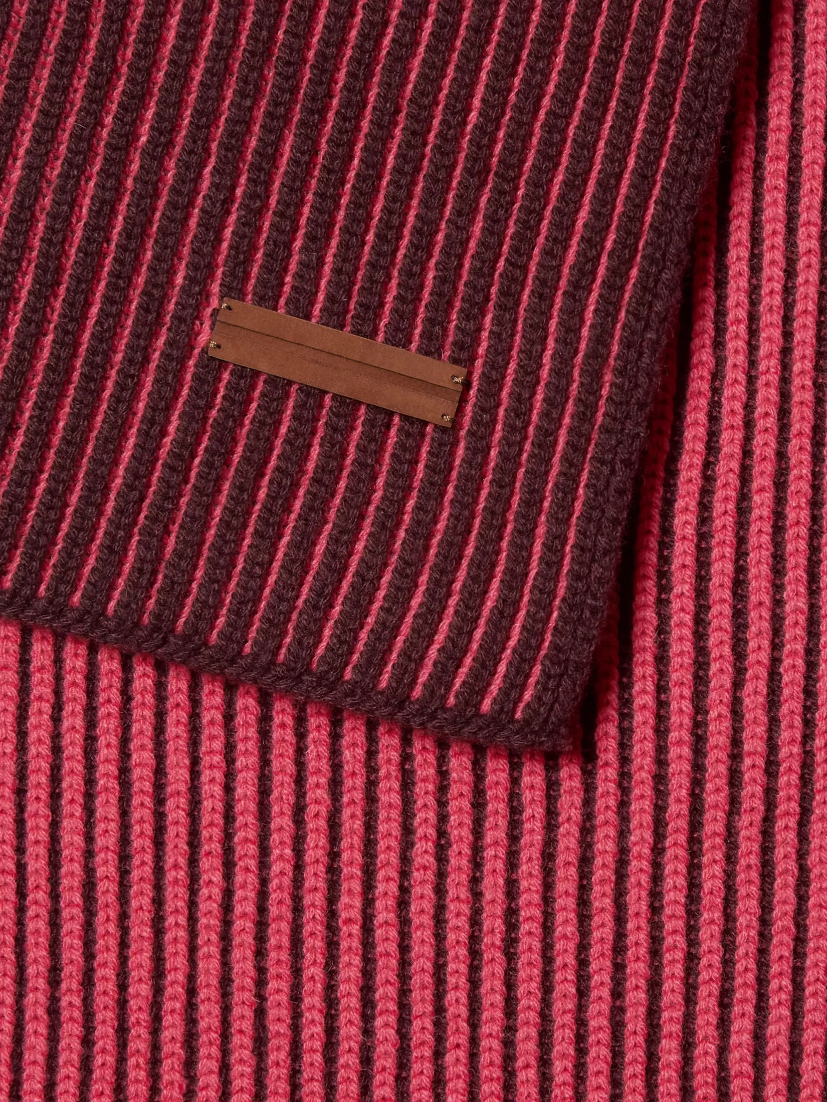 Shop Sciarpa in Oasi Cashmere Fucsia e Viola Scuro Piccoli Doni | In Viaggio Con Stile