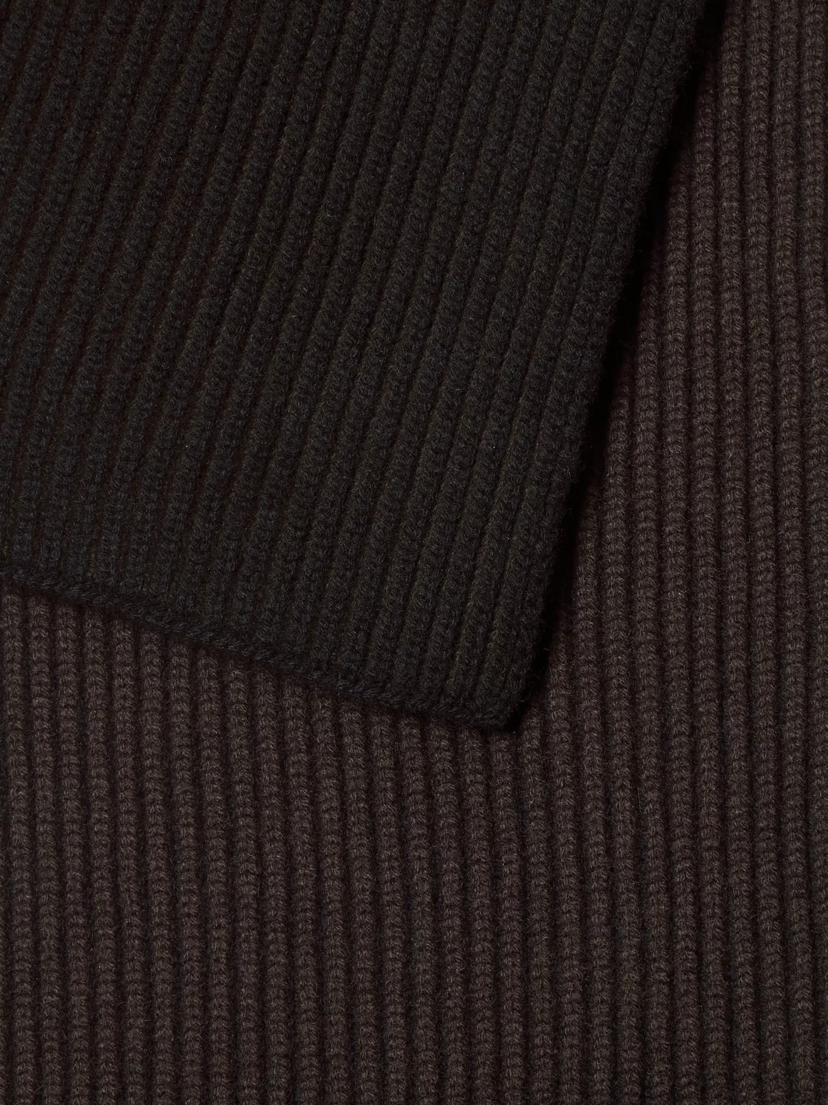 Sale Sciarpa in Oasi Cashmere Nera e Marrone Scuro Morbidi Accessori | Guanti, Sciarpe E Cappelli