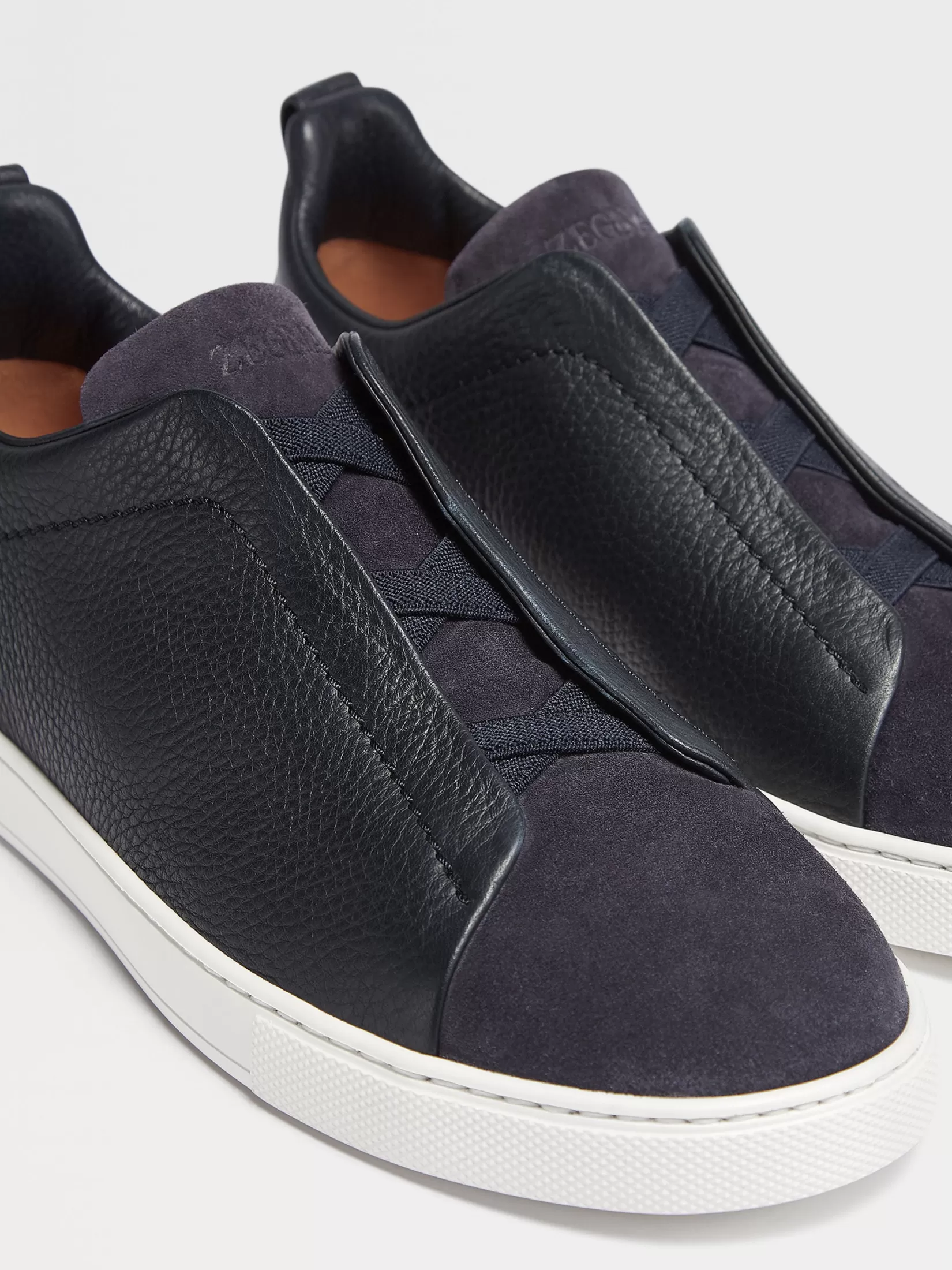 Outlet Sneaker Triple Stitch™ in Pelle e Suede Blu Navy Sneakers